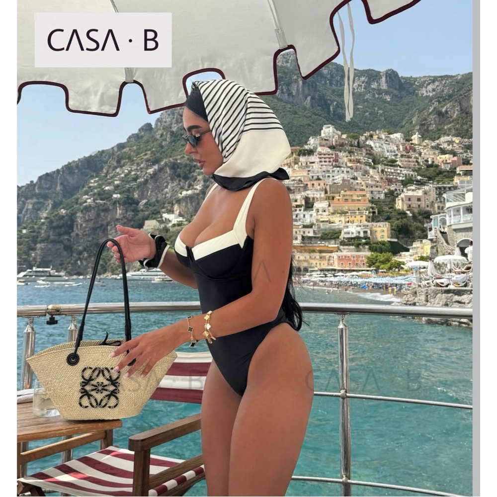 CASA B💫 Monaco One Piece Underwire Swimsuit in Ivory & Black - Picture 4 of 5